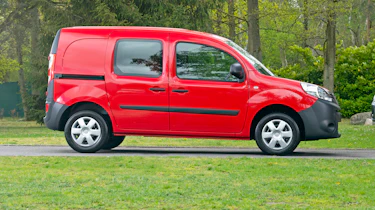 Nissan NV250 side door