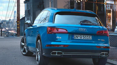 Audi Q5 charging