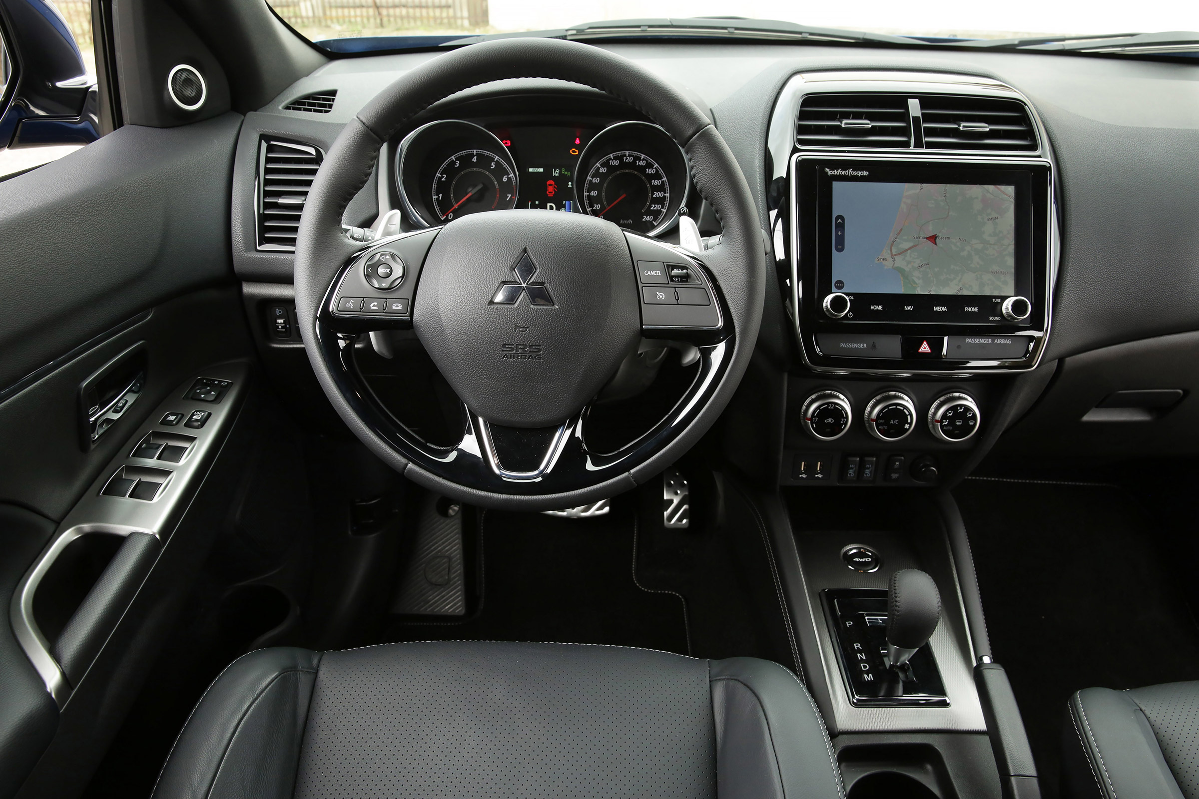 Mitsubishi ASX - cabin