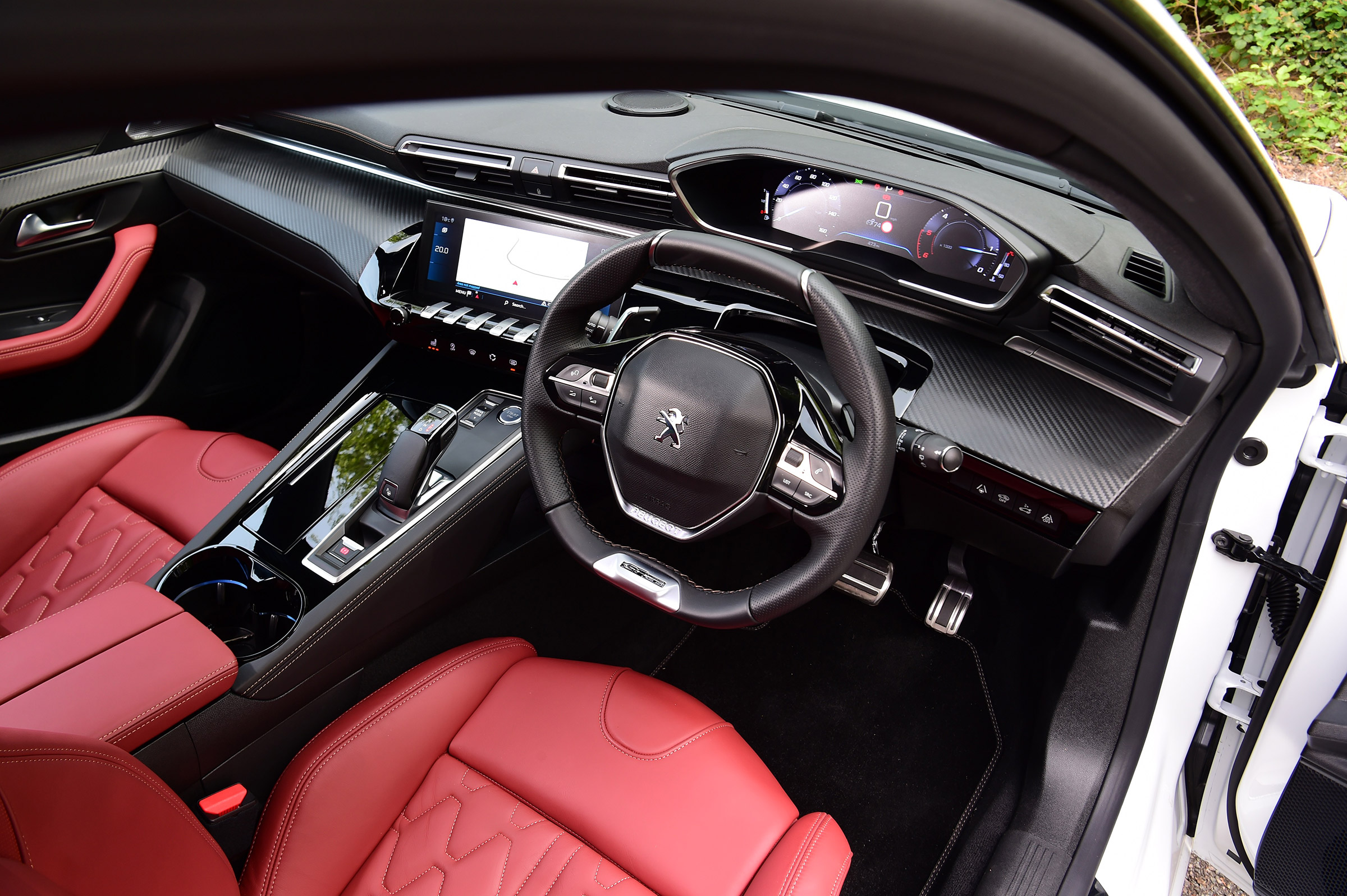 Peugeot 508 SW - dash