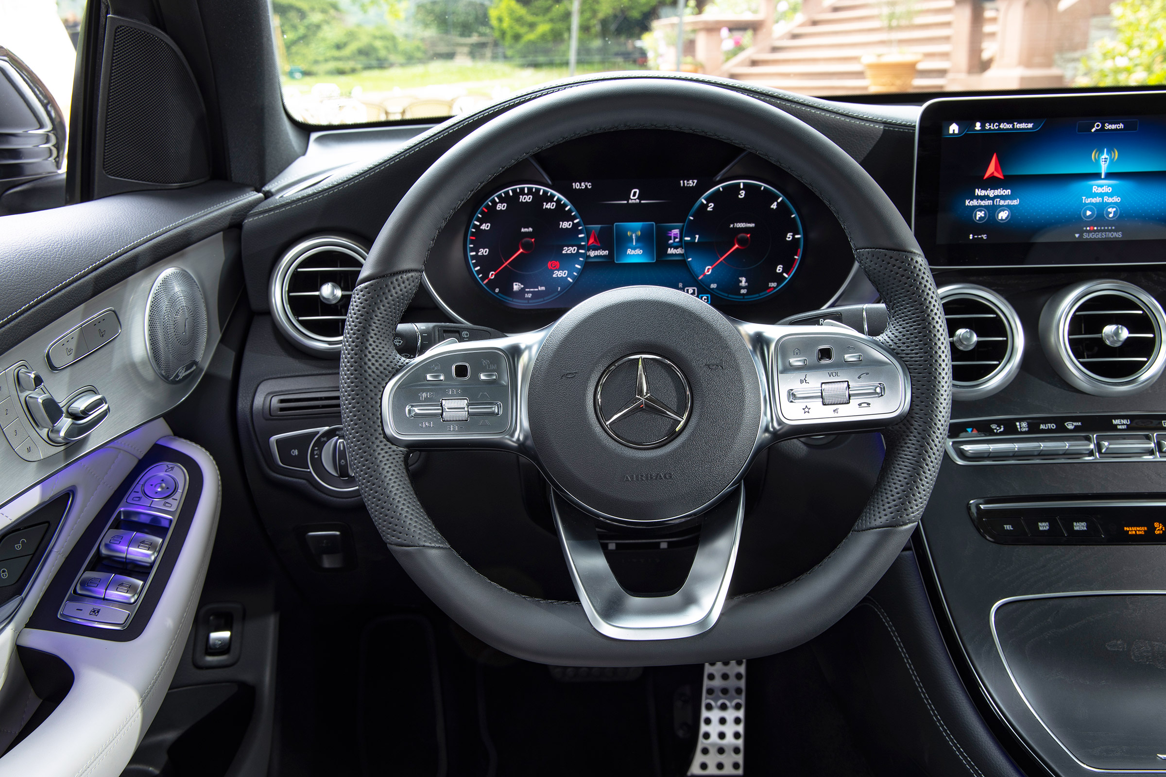 Mercedes GLC - dash