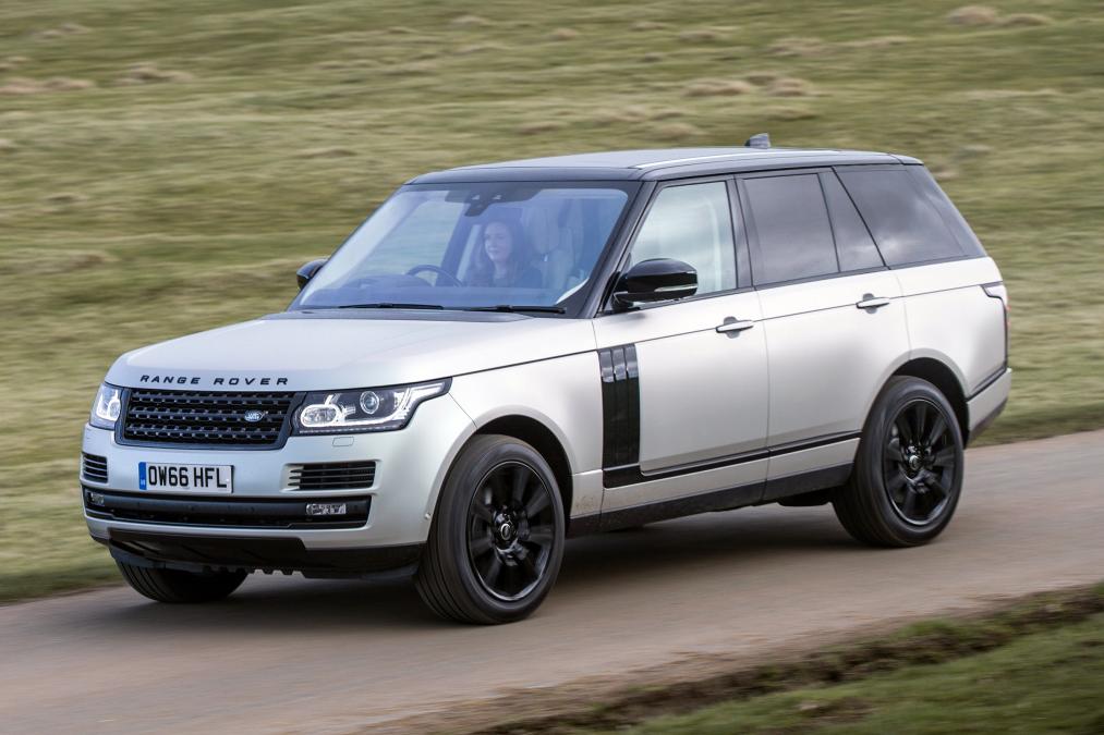 Used Range Rover - front action