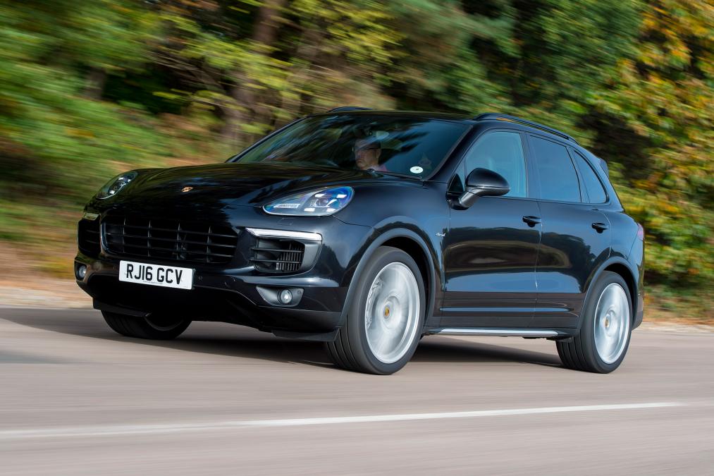 Used Porsche Cayenne - front action