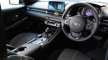 Toyota Supra - dash
