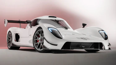 Ultima RS - studio front
