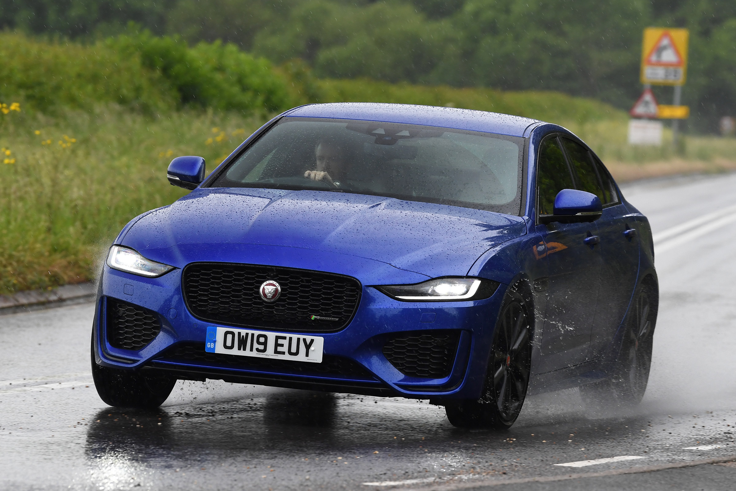 Jaguar XE - front cornering