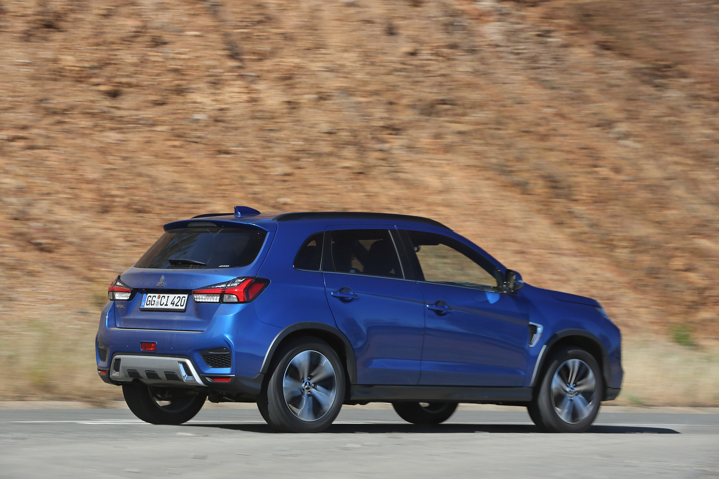 Mitsubishi ASX - rear action
