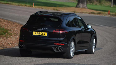 Used Porsche Cayenne - rear cornering