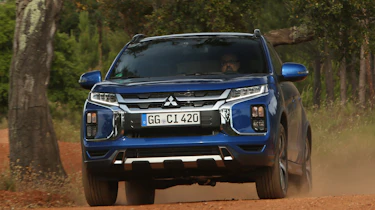Mitsubishi ASX - full front off-road