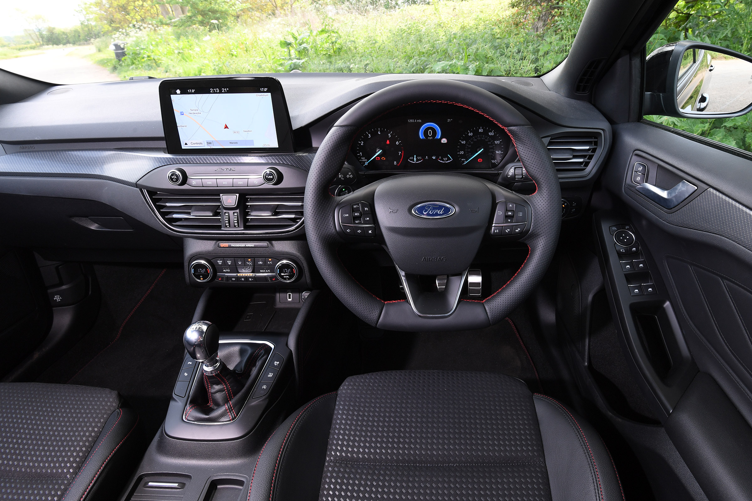 Ford Focus - dash