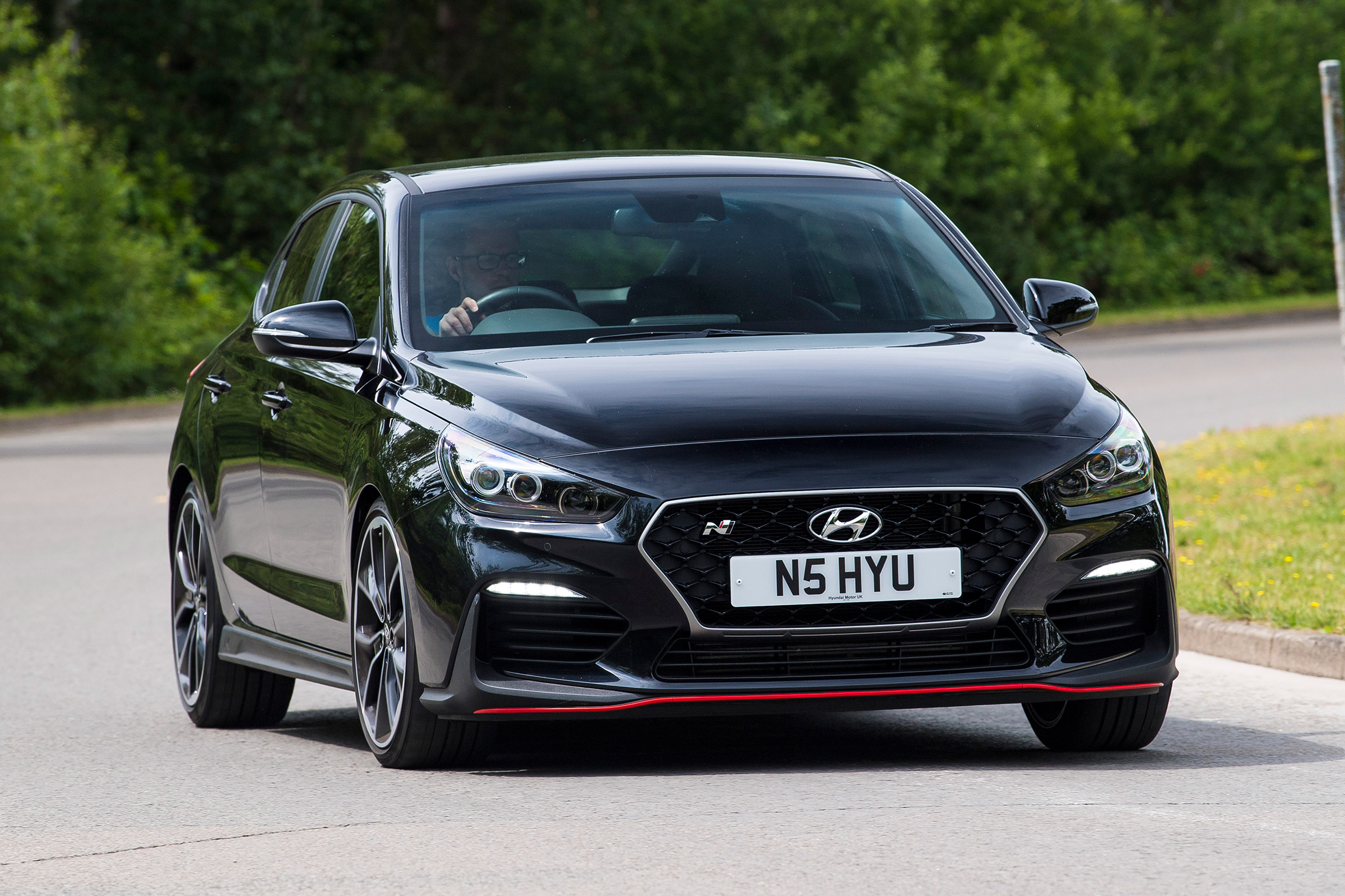 Hyundai i30 Fastback N - front action