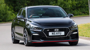 Hyundai i30 Fastback N - front action