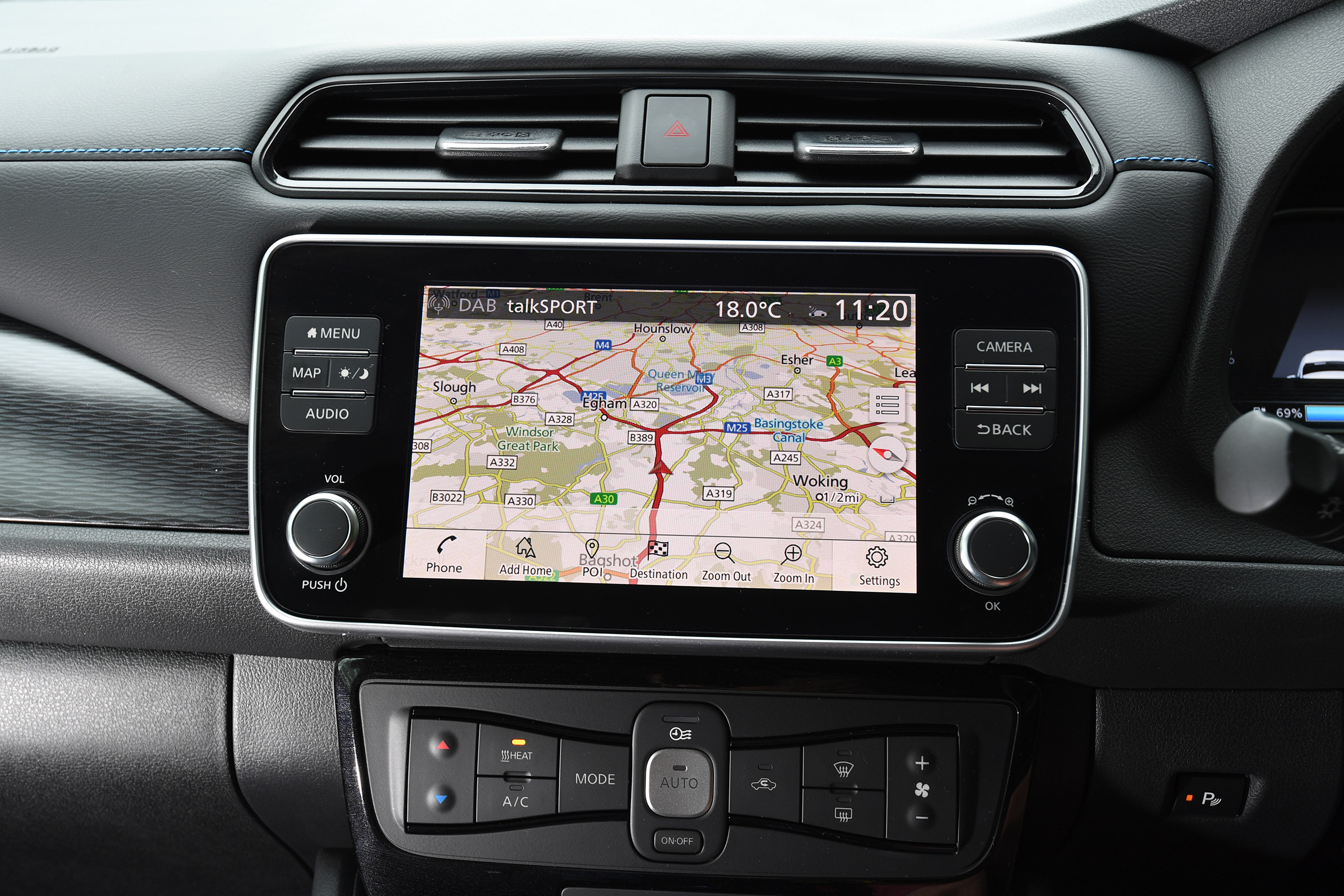 Nissan Leaf e+ - sat-nav