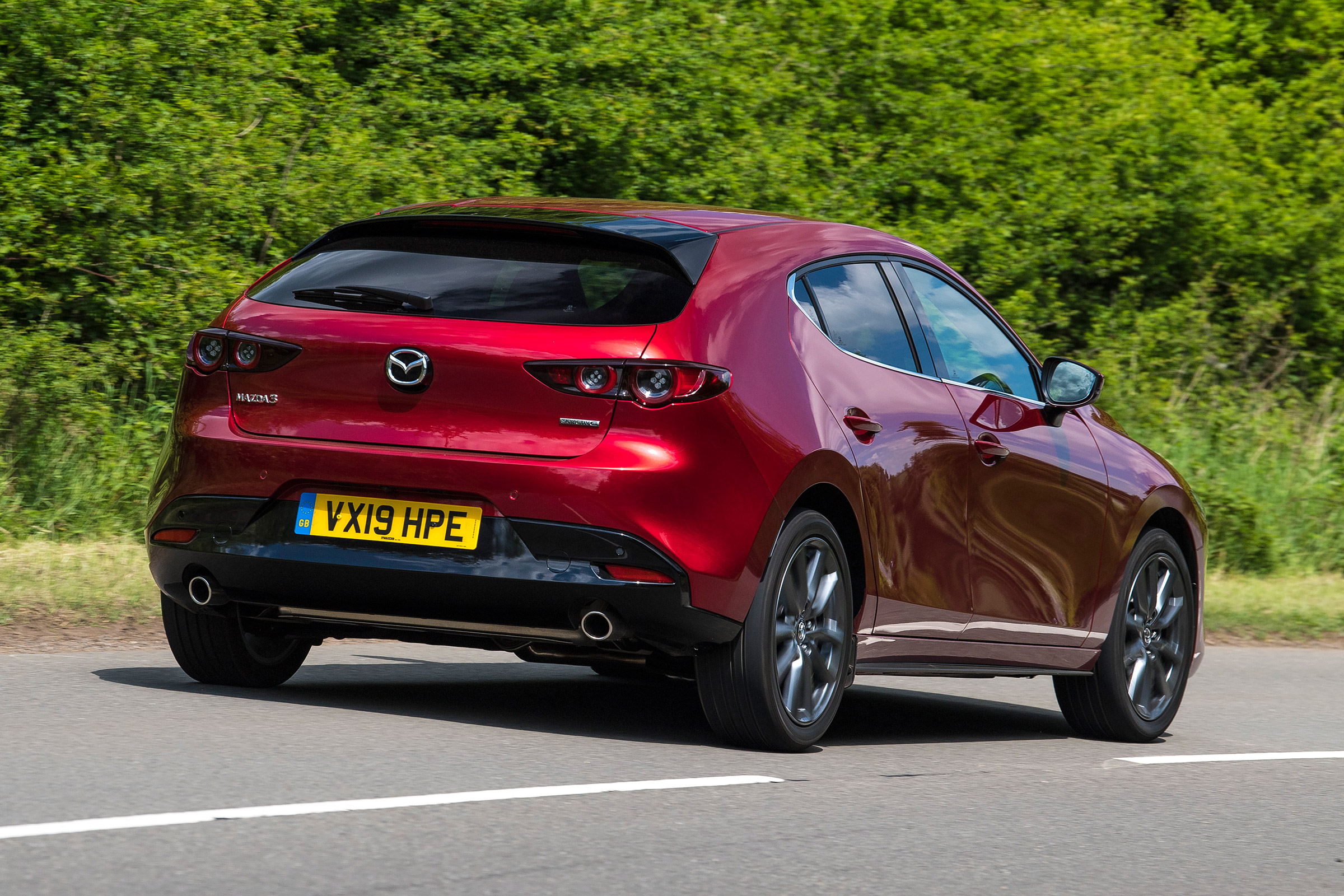 Mazda 3 - rear cornering