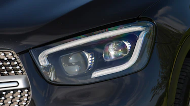 Mercedes GLC - front light