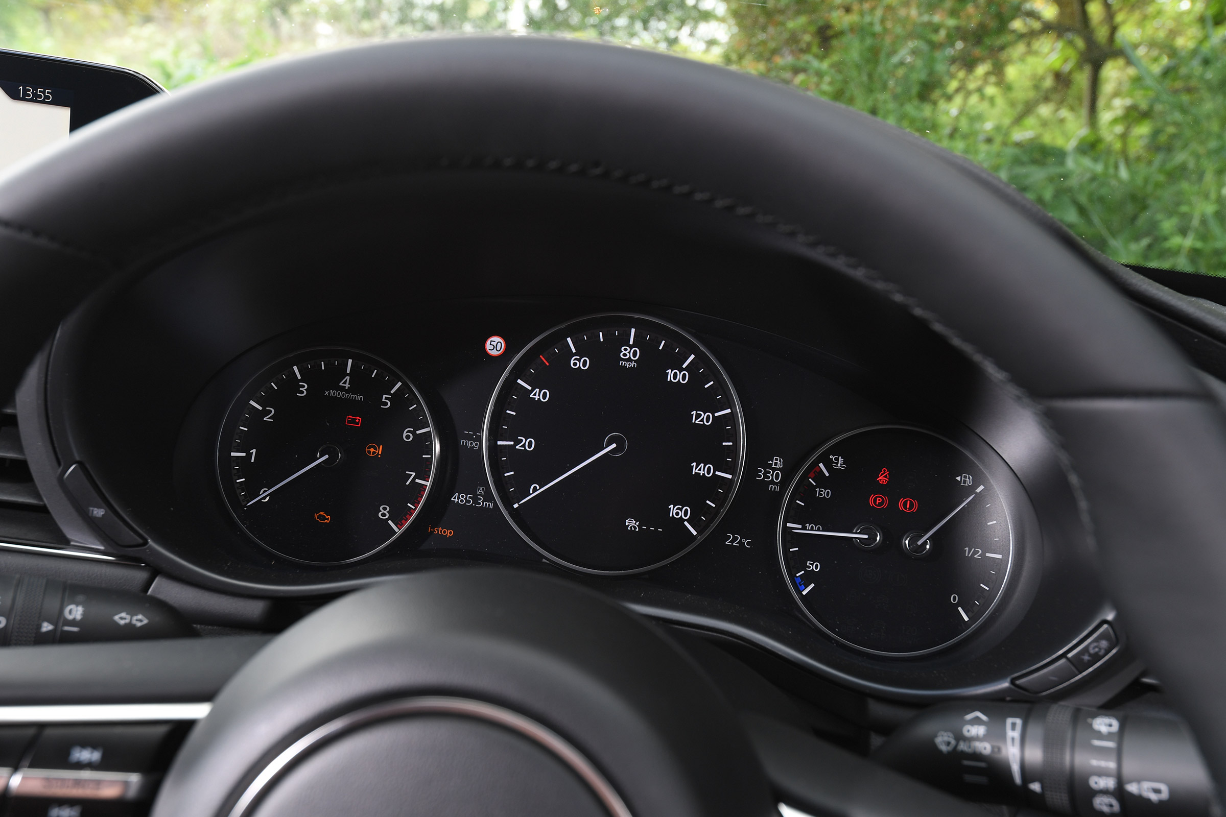 Mazda 3 - dials