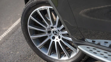 Mercedes GLC - wheel