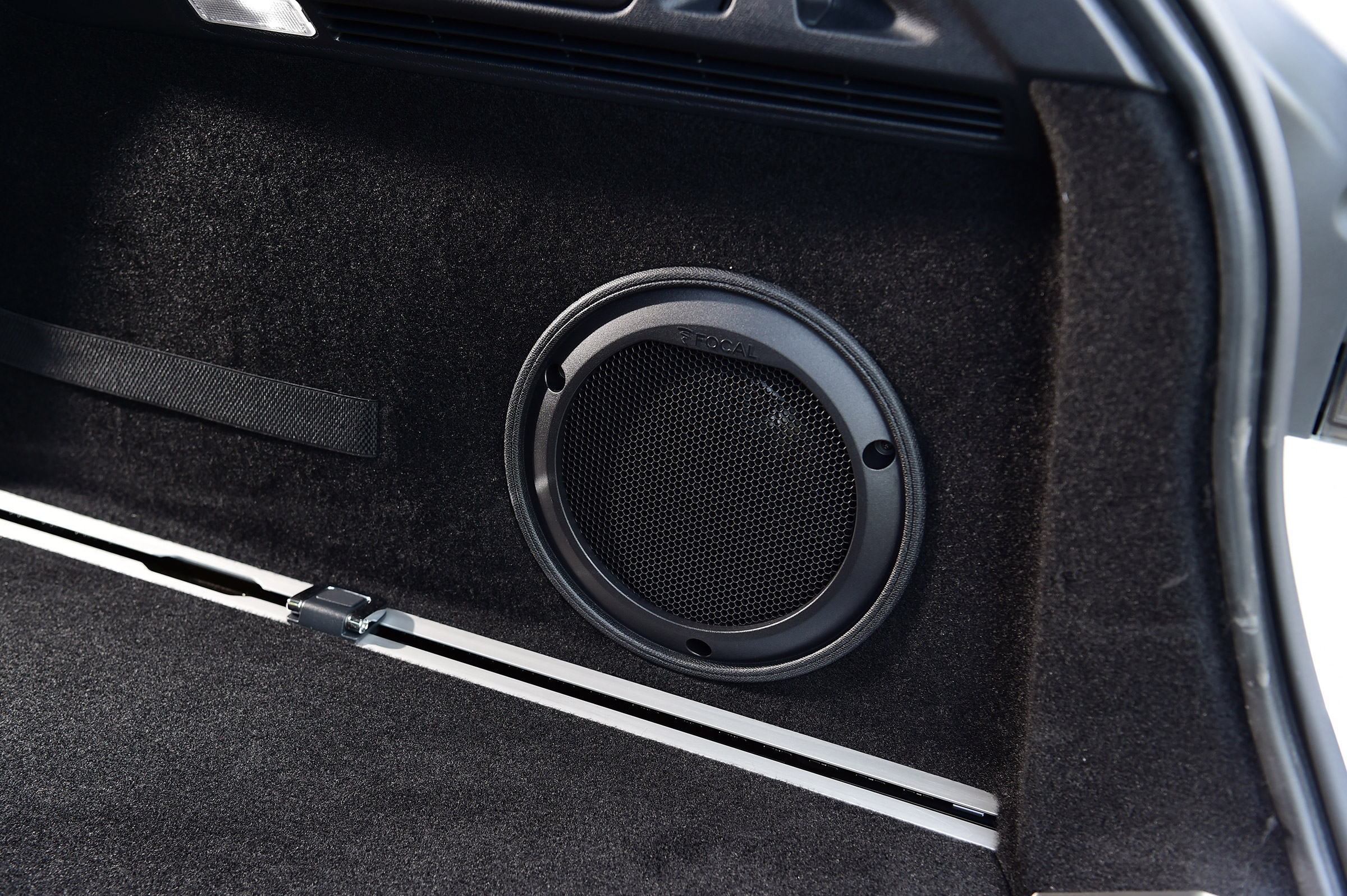 Peugeot 508 SW - speaker