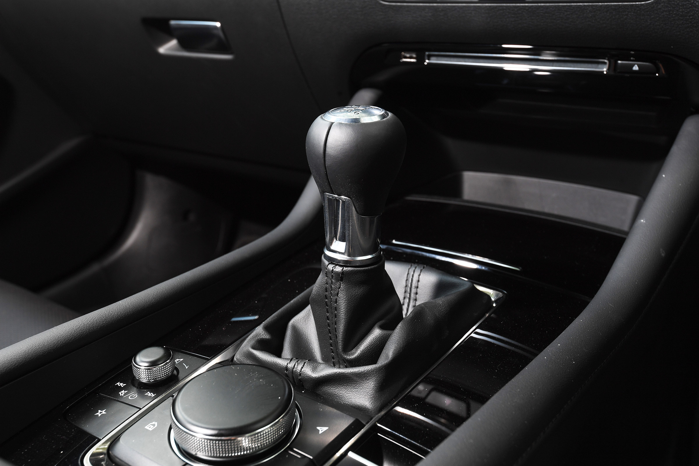 Mazda 3 - transmission