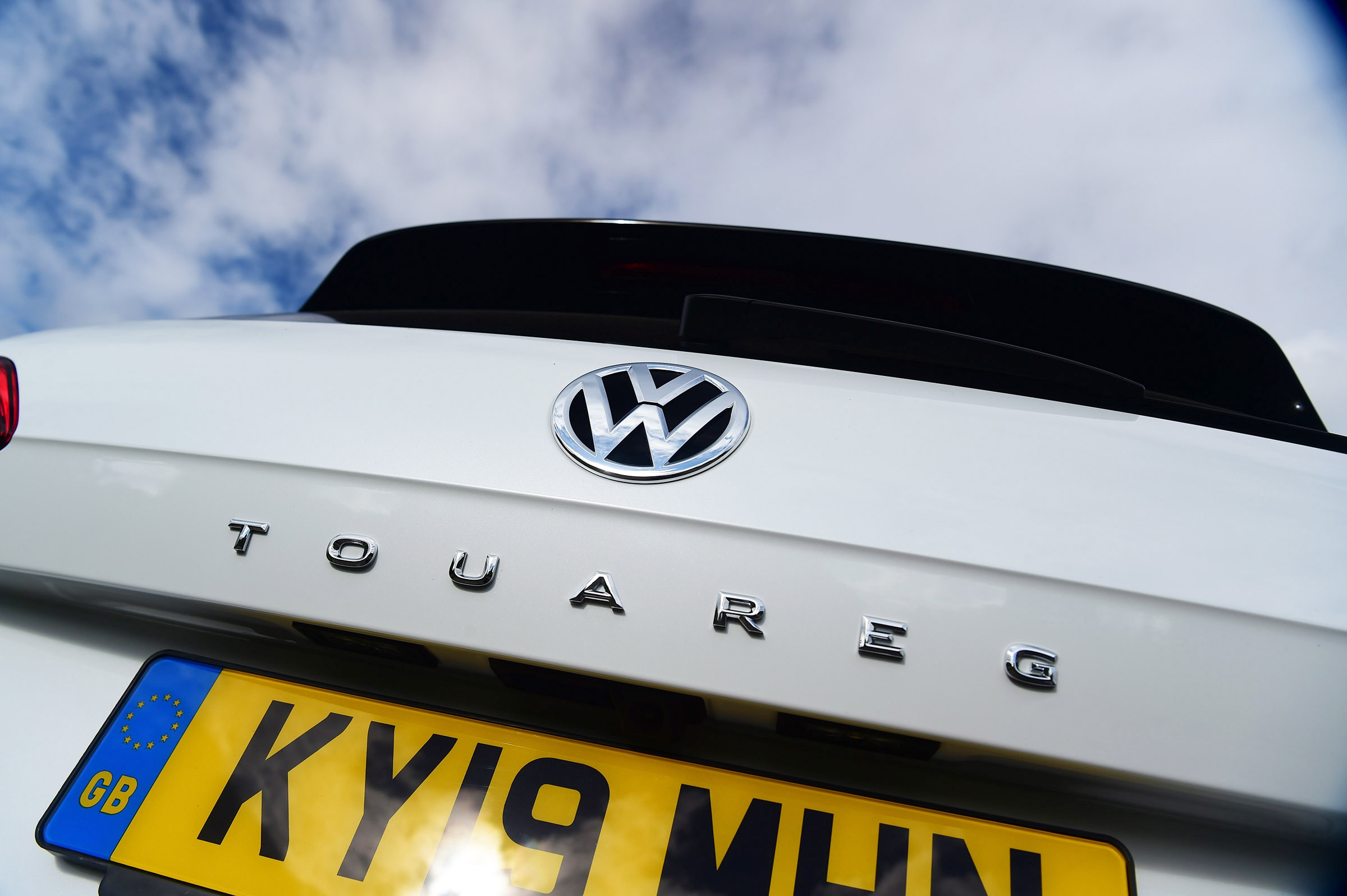 Volkswagen Touareg long termer - first report rear badge