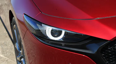 Mazda 3 - front light