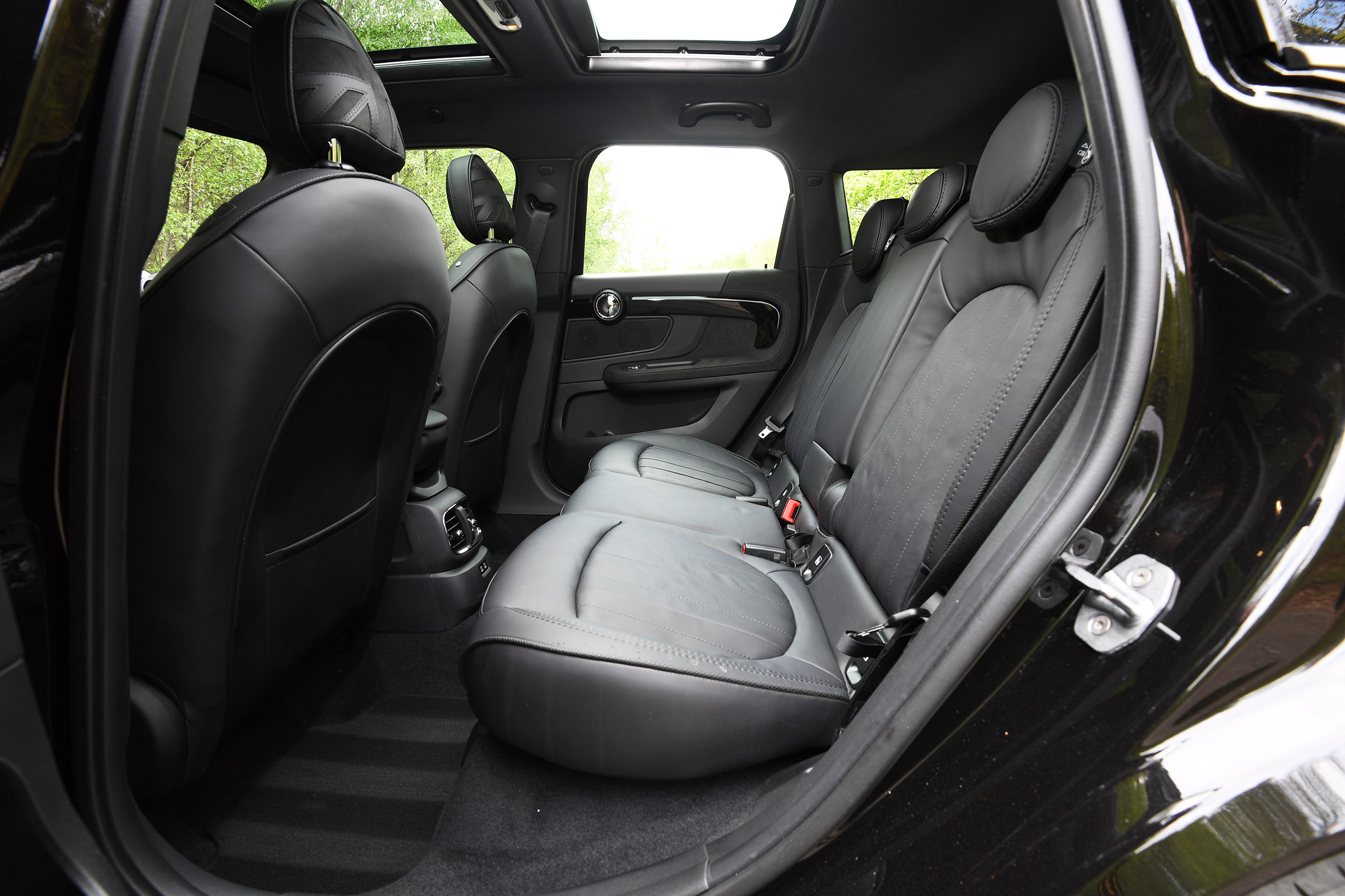 MINI Countryman - rear seats