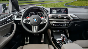 BMW X4 M Competition - interior
