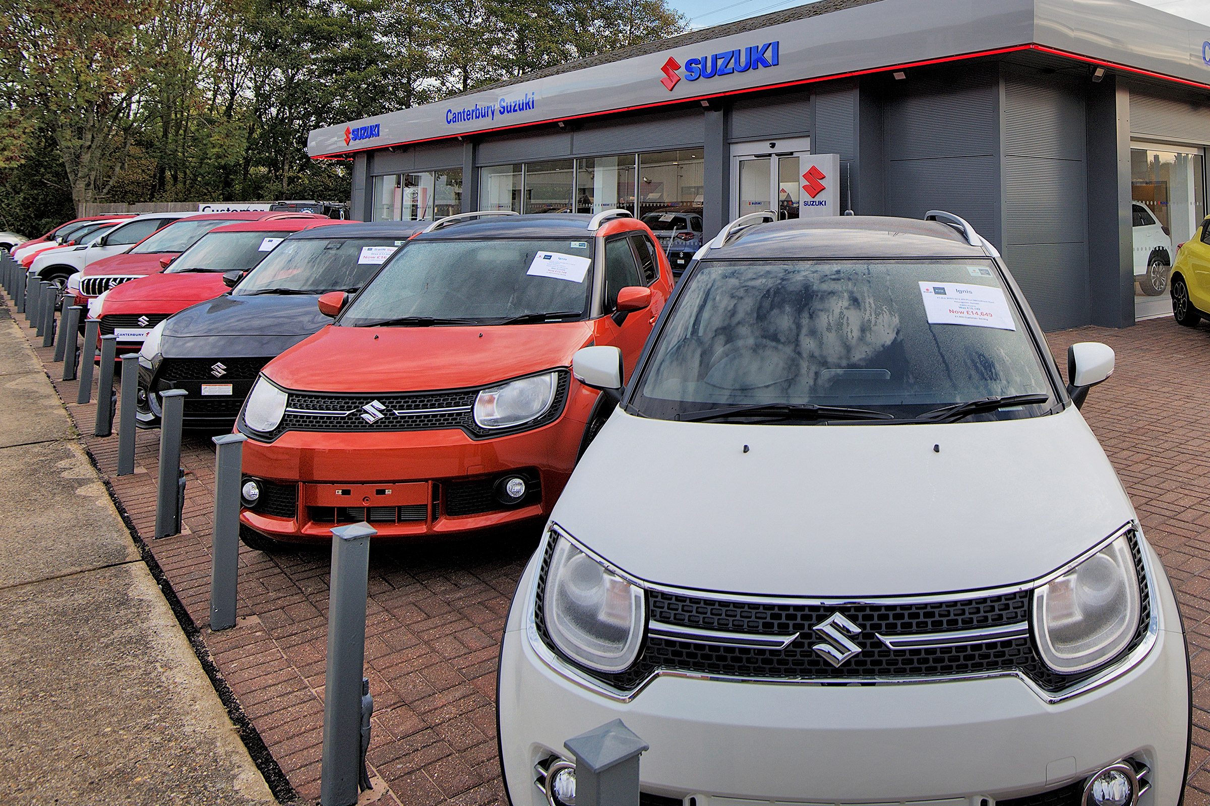 Suzuki dealership