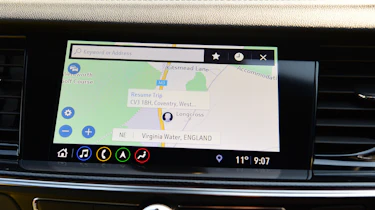 Vauxhall Insignia Grand Sport - sat-nav