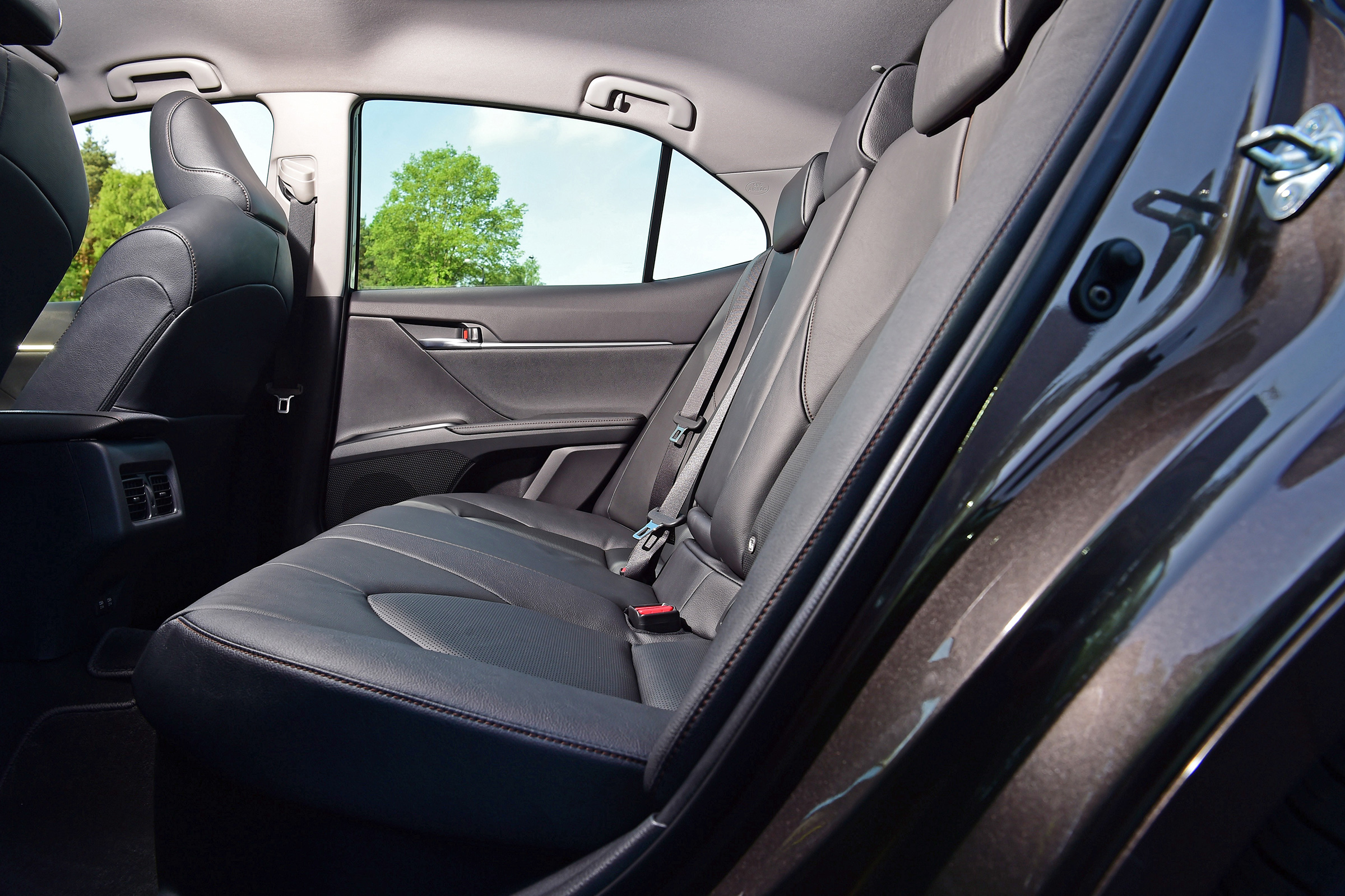 Toyota Camry - rear seats