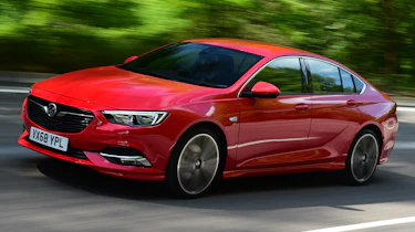 Vauxhall Insignia Grand Sport - front tracking
