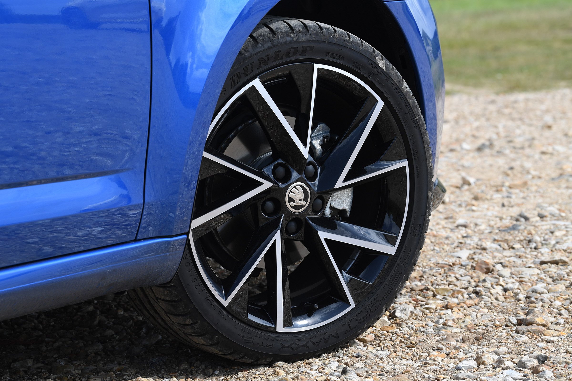 Skoda Octavia Sportline - wheel