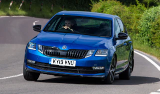 Skoda Octavia Sportline - front
