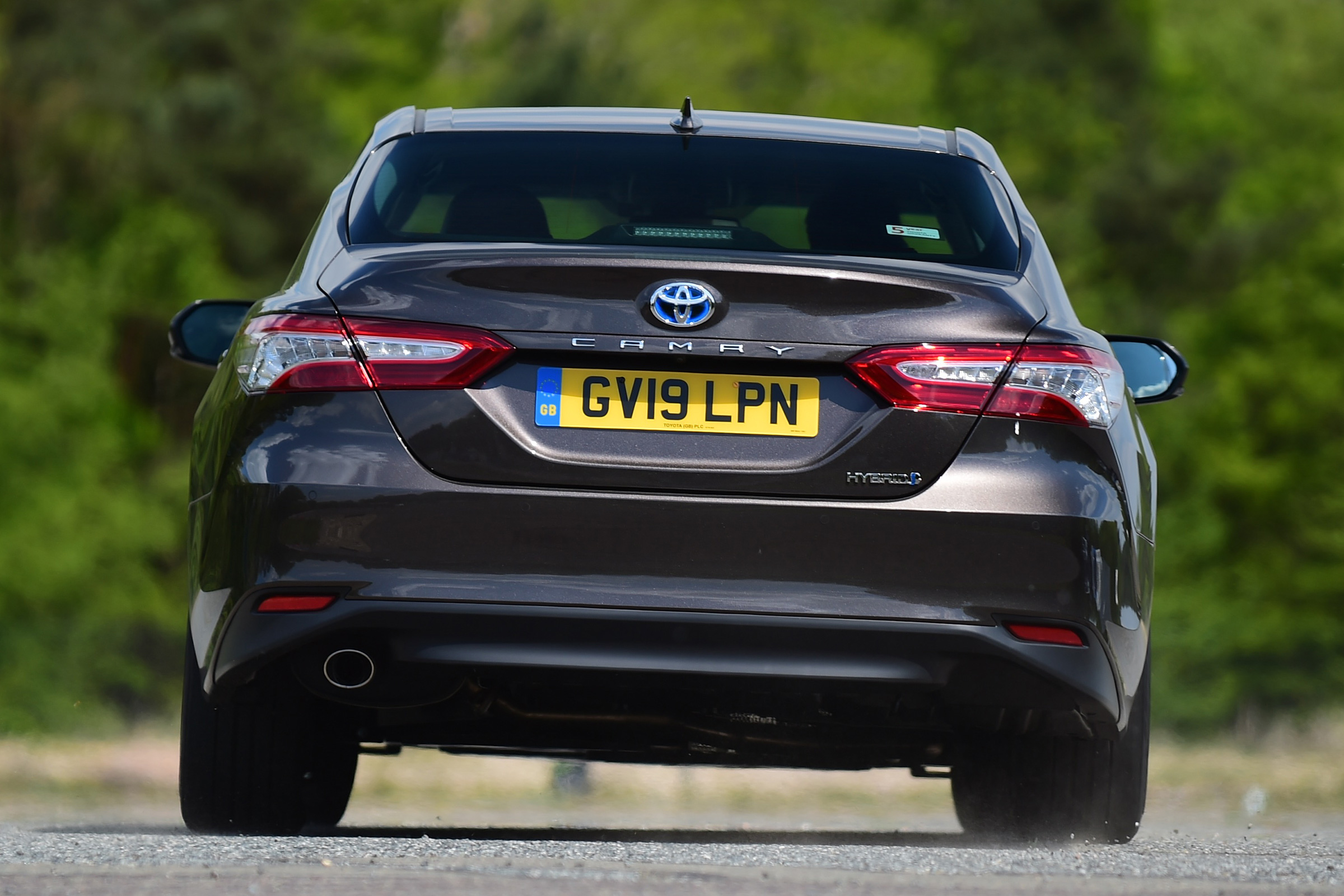 Toyota Camry - rear cornering