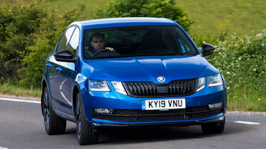 Skoda Octavia Sportline - front action