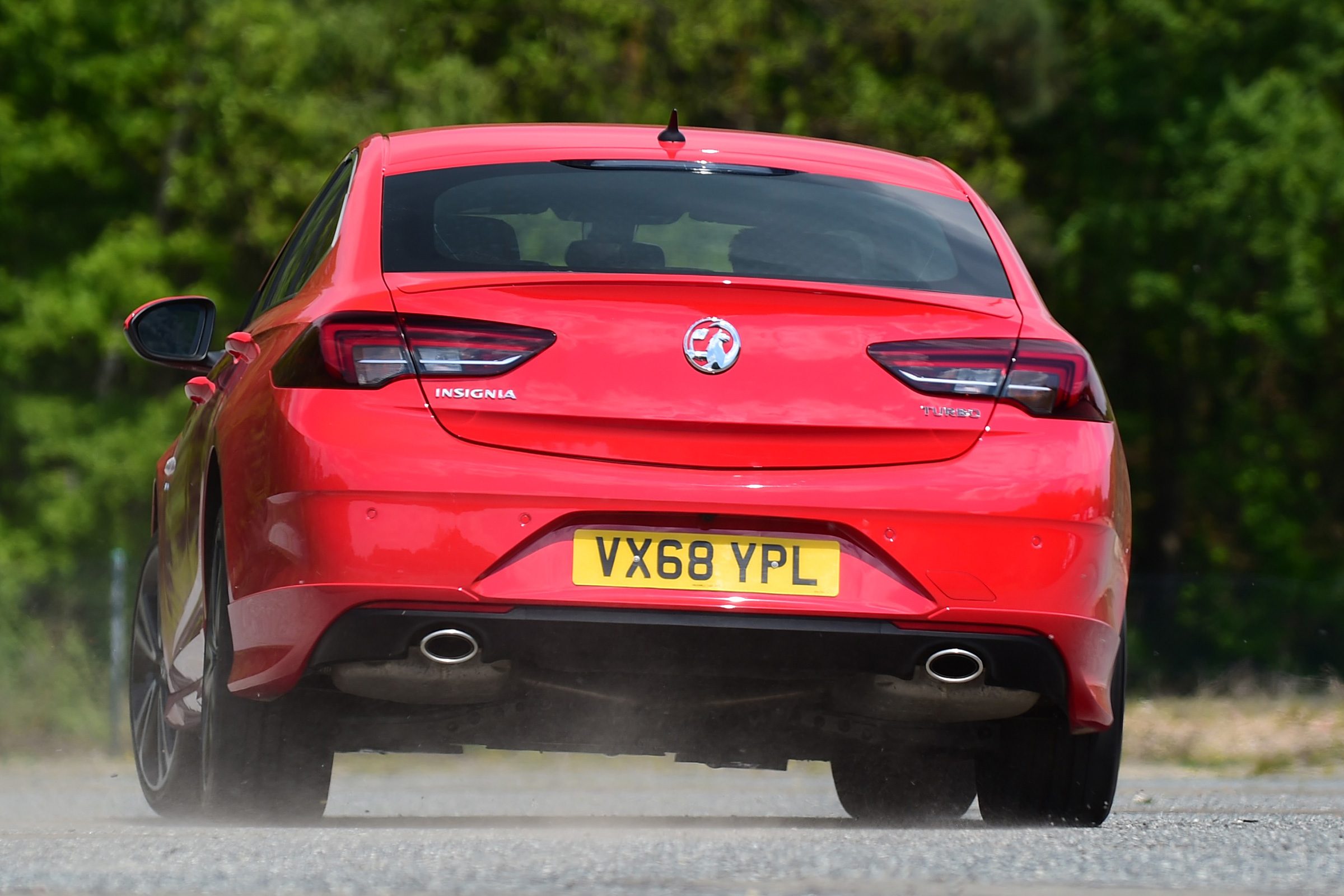 Vauxhall Insignia Grand Sport - rear cornering