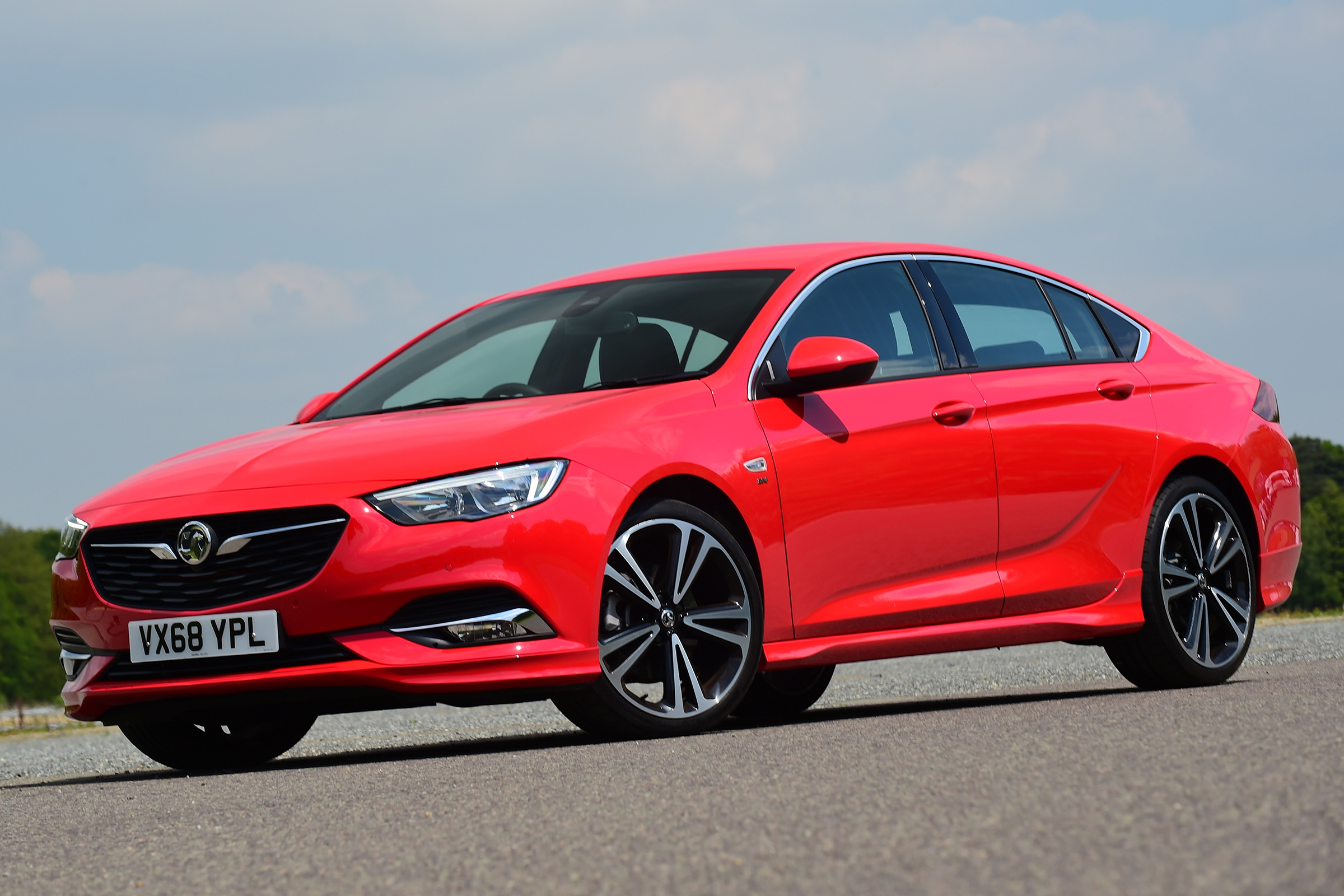 Vauxhall Insignia Grand Sport - front static