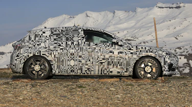 Cupra Leon - spied - side tracking