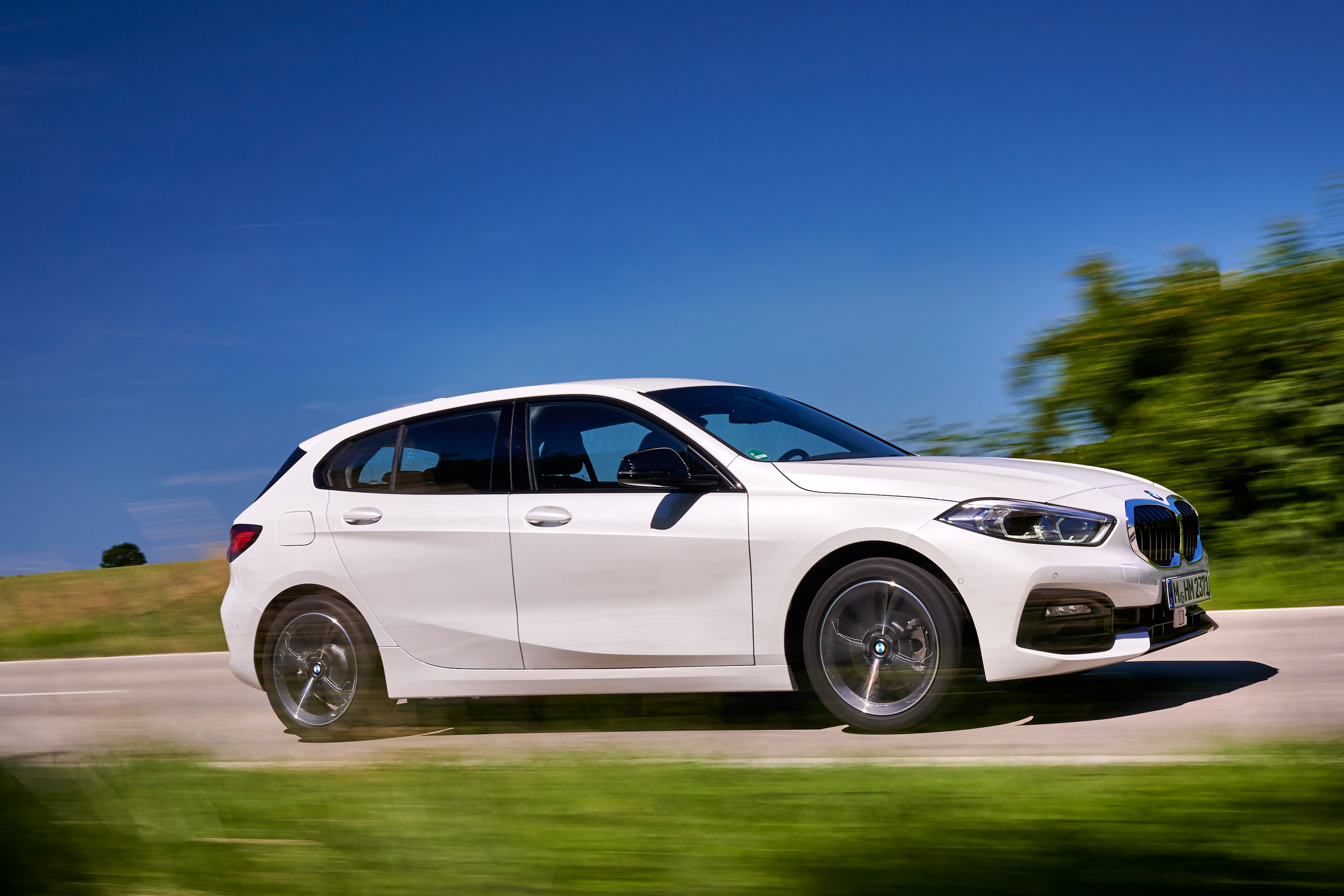 BMW 1 Series 2019 side