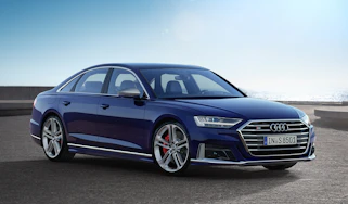 Audi S8 - front