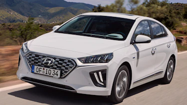Hyundai Ioniq Hybrid - front