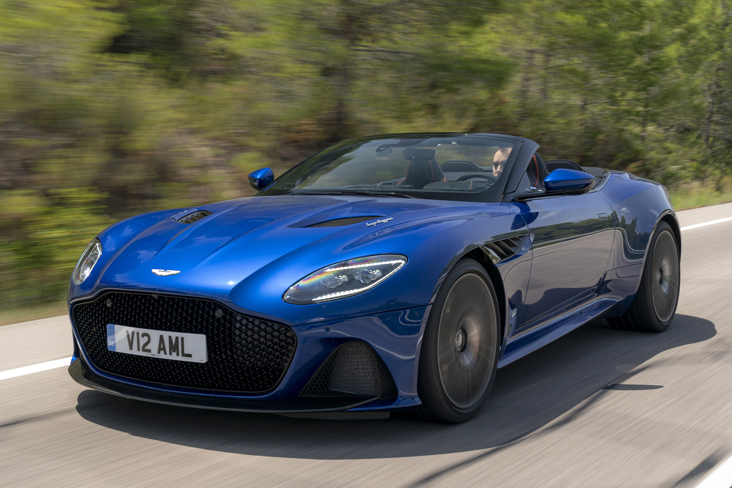 Aston Martin DBS Superleggera Volante - front