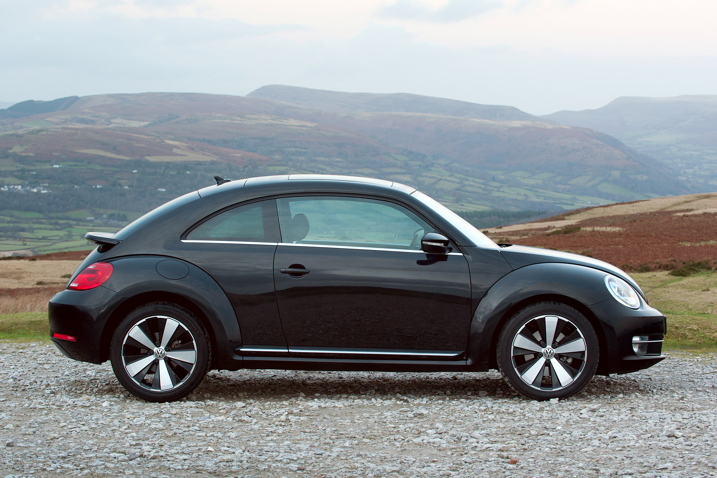 Used Volkswagen Beetle - side
