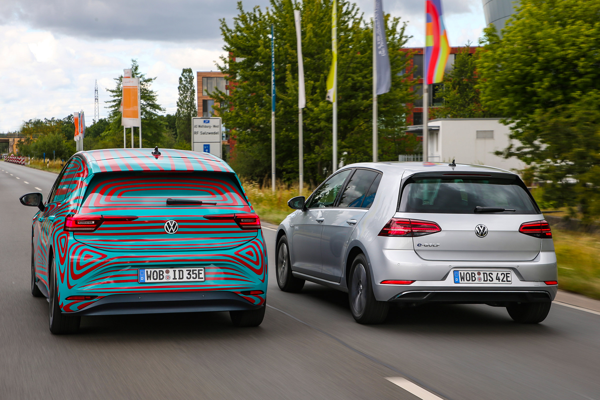 Volkswagen ID.3 vs Volkswagen e-Golf - rear