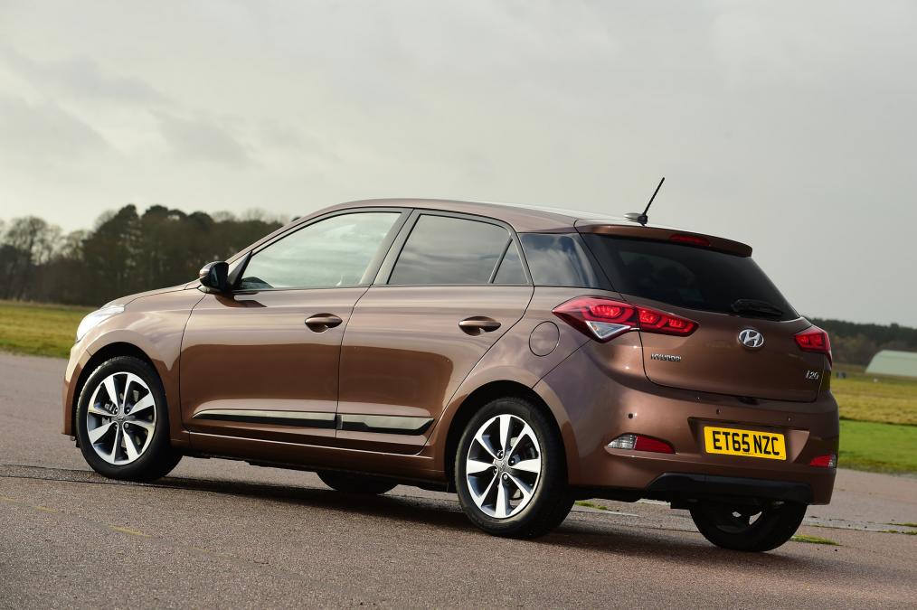 Used Hyundai i20 - rear