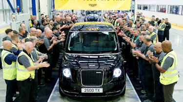 LEVC TX taxi - production line