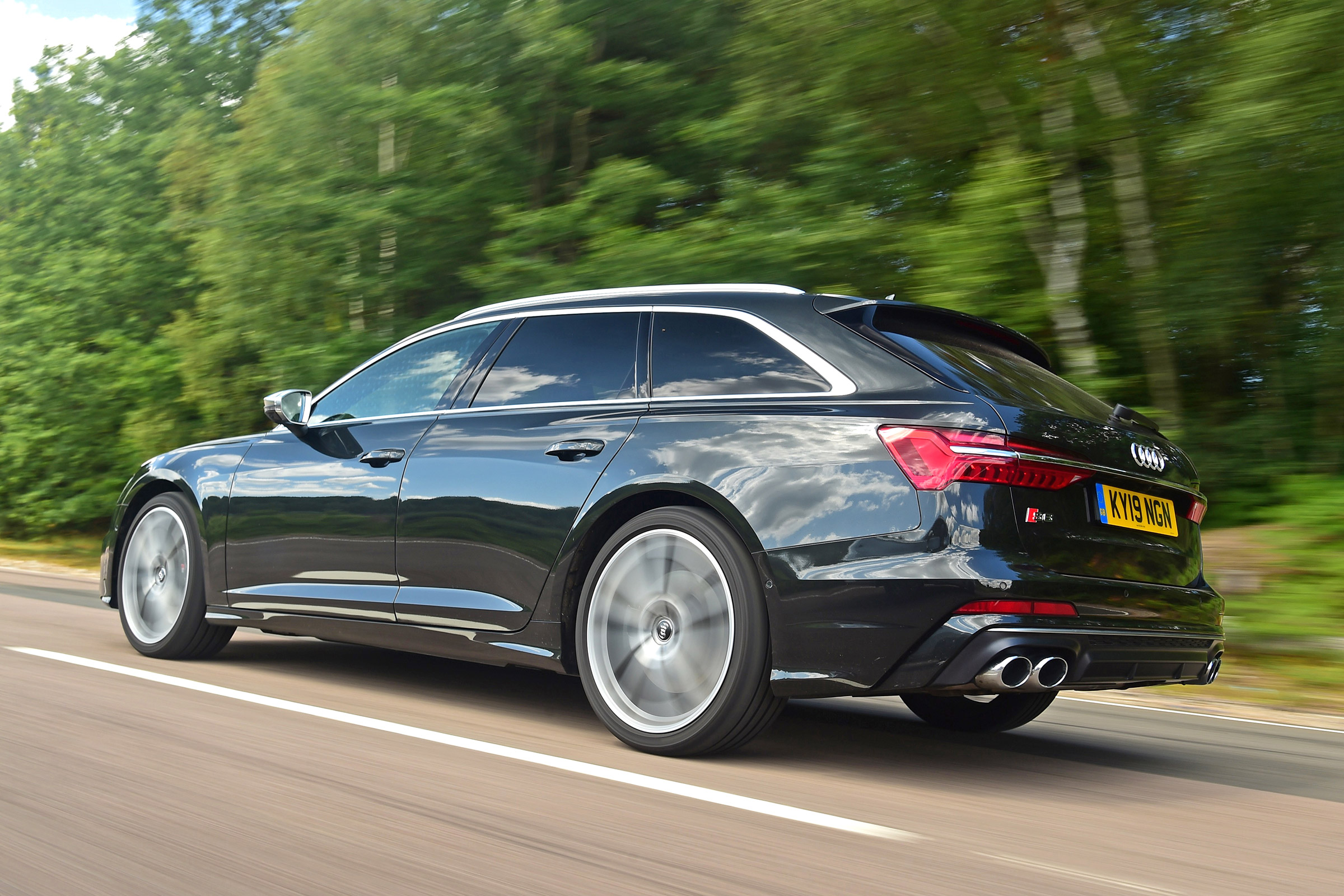 Audi S6 Avant - rear