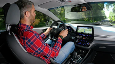 Hyundai Ioniq Hybrid - Rich Ingram