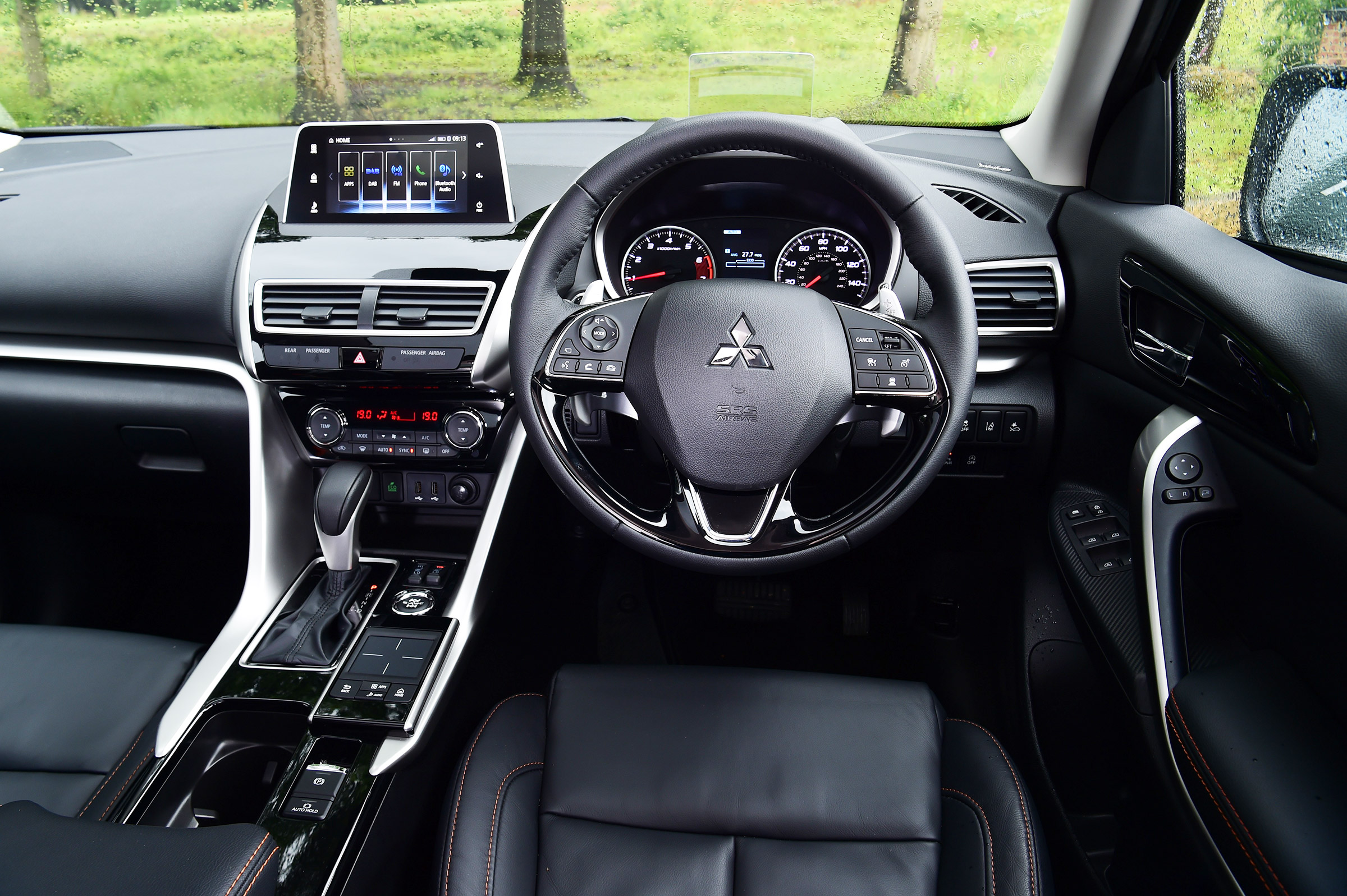 Mitsubishi Eclipse Cross Black Connected - dash