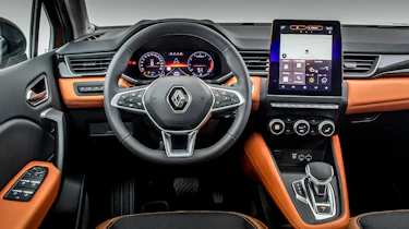 Renault Captur - dash